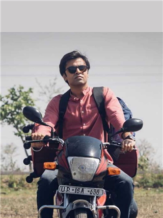 'पंचायत 3' साठी सचिवजींनी किती मानधन घेतलं? - Marathi News | 'पंचायत 3' साठी सचिवजींनी किती मानधन घेतलं? | Latest Photos at Lokmat.com