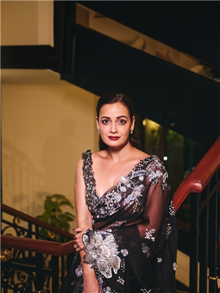 यू शबनमी, पहले नहीं थी चॉंदनी... - Marathi News | यू शबनमी, पहले नहीं थी चॉंदनी... | Latest Photos at Lokmat.com