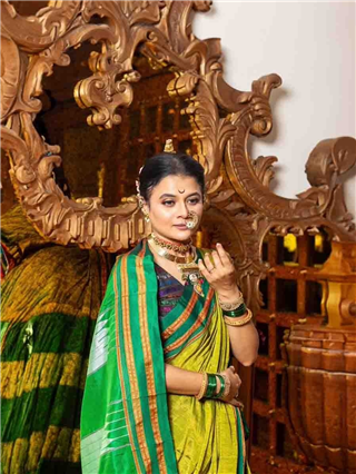 कुंजवनाची सुंदर राणी..! - Marathi News | कुंजवनाची सुंदर राणी..! | Latest Photos at Lokmat.com