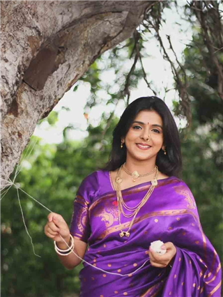 Vatpournima 2024 : वटसावित्री! अप्पीने साजरी केली वटपौर्णिमा - Marathi News | Vatpournima 2024 : वटसावित्री! अप्पीने साजरी केली वटपौर्णिमा | Latest Photos at Lokmat.com