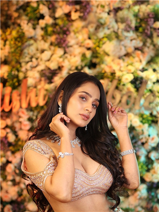 तेरी हर अदा है हसीन..! - Marathi News | तेरी हर अदा है हसीन..! | Latest Photos at Lokmat.com