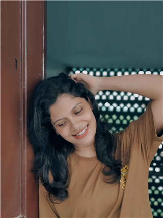मी मज हरपून बसले गं...! - Marathi News | मी मज हरपून बसले गं...! | Latest Photos at Lokmat.com