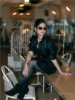 अभिज्ञा भावे म्हणतेय, "कॅप्शन नही फोटो देखो" - Marathi News | अभिज्ञा भावे म्हणतेय, "कॅप्शन नही फोटो देखो" | Latest Photos at Lokmat.com