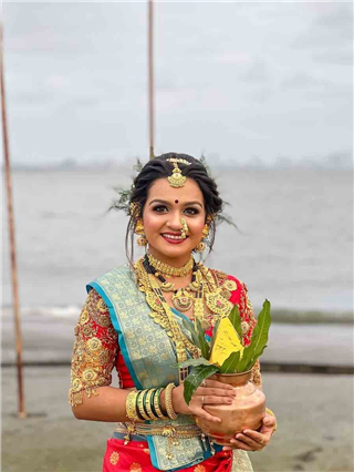 'मन धागा धागा जोडते नवा' फेम अभिनेत्रीचा कोळी लूक - Marathi News | 'मन धागा धागा जोडते नवा' फेम अभिनेत्रीचा कोळी लूक | Latest Photos at Lokmat.com