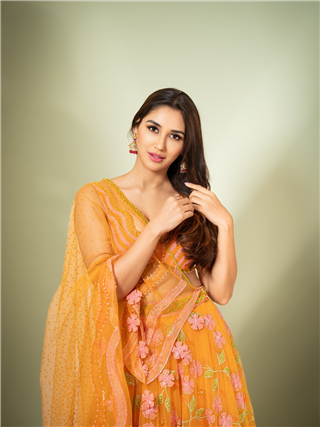 लाडाची, नवसाची गौराई माझी - Marathi News | लाडाची, नवसाची गौराई माझी | Latest Photos at Lokmat.com