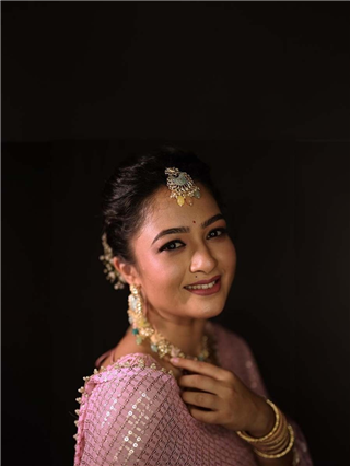 Girija Prabhu : "मी मज हरपून बसले गं..." - Marathi News | Girija Prabhu : "मी मज हरपून बसले गं..." | Latest Photos at Lokmat.com