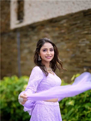 Sayali Deodhar : 'क्या खूब लगती हो, बडी सुंदर दिखती हो...' - Marathi News | Sayali Deodhar : 'क्या खूब लगती हो, बडी सुंदर दिखती हो...' | Latest Photos at Lokmat.com