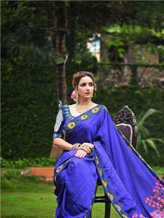 Rupali Bhosle :अंगणी माझ्या मनाच्या मोर नाचू लागले...! - Marathi News | Rupali Bhosle :अंगणी माझ्या मनाच्या मोर नाचू लागले...! | Latest Photos at Lokmat.com