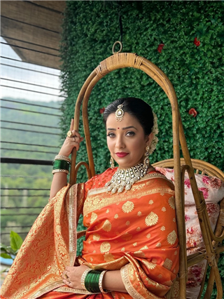 अपूर्वा नेमळेकरचा रॉयल लूक! - Marathi News | अपूर्वा नेमळेकरचा रॉयल लूक! | Latest Photos at Lokmat.com