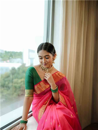 Rinku Rajguru : सादगी तो हमारी जरा देखिए...! - Marathi News | Rinku Rajguru : सादगी तो हमारी जरा देखिए...! | Latest Photos at Lokmat.com