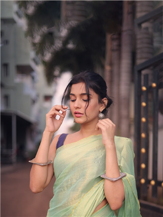 Shivani Mundhekar : उफ्फ! तेरी अदा... - Marathi News | Shivani Mundhekar : उफ्फ! तेरी अदा... | Latest Photos at Lokmat.com