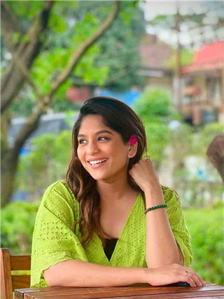 Samruddhi Kelkar : "मी मज हरपून बसले गं..." - Marathi News | Samruddhi Kelkar : "मी मज हरपून बसले गं..." | Latest Photos at Lokmat.com