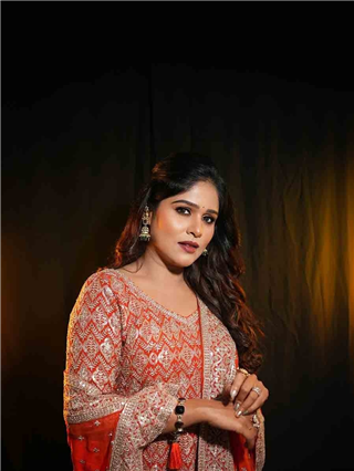 Akshaya Deodhar : 'ये चॉंद सा रोशन चेहरा...' - Marathi News | Akshaya Deodhar : 'ये चॉंद सा रोशन चेहरा...' | Latest Photos at Lokmat.com