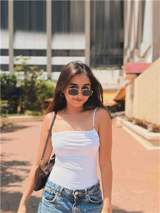 प्राजक्ता कोळीचा कूल अंदाज - Marathi News | प्राजक्ता कोळीचा कूल अंदाज | Latest Photos at Lokmat.com