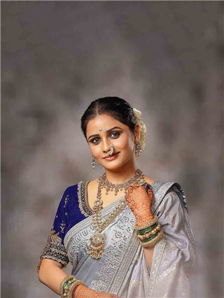 Sharvari Jog : परमसुंदरी! - Marathi News | Sharvari Jog : परमसुंदरी! | Latest Photos at Lokmat.com