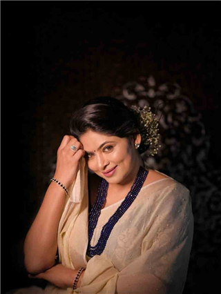 Shweta Shinde : 'गालावर खळी डोळ्यात धूंदी...' - Marathi News | Shweta Shinde : 'गालावर खळी डोळ्यात धूंदी...' | Latest Photos at Lokmat.com