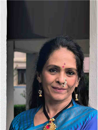 मराठमोळी थोडीशी साधीभोळी...! - Marathi News | मराठमोळी थोडीशी साधीभोळी...! | Latest Photos at Lokmat.com