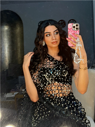 मनीष मल्होत्राच्या दिवाळी पार्टीसाठी खुशी कपूर सजली - Marathi News | मनीष मल्होत्राच्या दिवाळी पार्टीसाठी खुशी कपूर सजली | Latest Photos at Lokmat.com