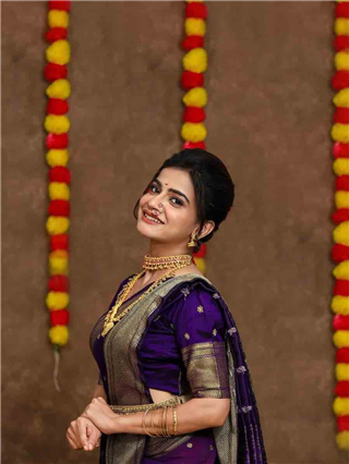 Nishani Borule: "जरा हसली, जरा खुलली..." - Marathi News | Nishani Borule: "जरा हसली, जरा खुलली..." | Latest Photos at Lokmat.com