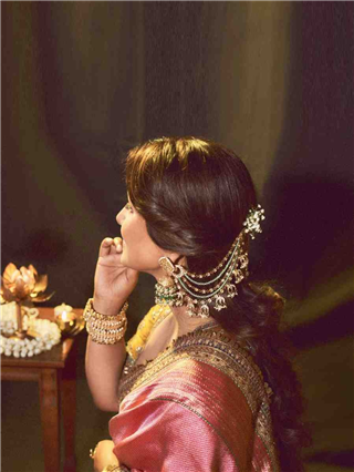 नको करु सखी असा साजिरा श्रृंगार...! - Marathi News | नको करु सखी असा साजिरा श्रृंगार...! | Latest Photos at Lokmat.com