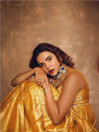 अनारकली ड्रेसमध्ये मिताली मयेकरचं हटके फोटोशूट - Marathi News | अनारकली ड्रेसमध्ये मिताली मयेकरचं हटके फोटोशूट | Latest Photos at Lokmat.com