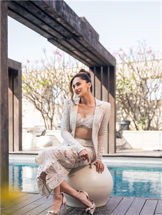 तू हुस्नपरी! तापसीचा मोहक अंदाज - Marathi News | तू हुस्नपरी! तापसीचा मोहक अंदाज | Latest Photos at Lokmat.com