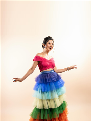 कसाटा आईसक्रीम... 'फुलवंती'चं कलरफुल फोटोशूट - Marathi News | कसाटा आईसक्रीम... 'फुलवंती'चं कलरफुल फोटोशूट | Latest Photos at Lokmat.com