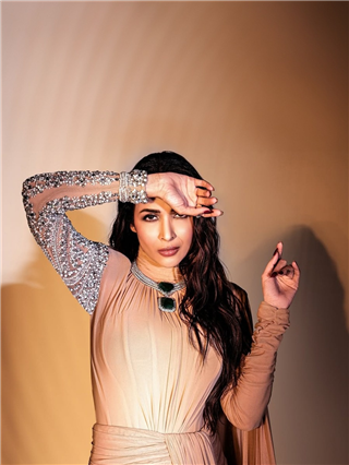 जस्ट सिजलिंग हॉट...! मलायकाच्या अदांवर चाहते फिदा - Marathi News | जस्ट सिजलिंग हॉट...! मलायकाच्या अदांवर चाहते फिदा | Latest Photos at Lokmat.com