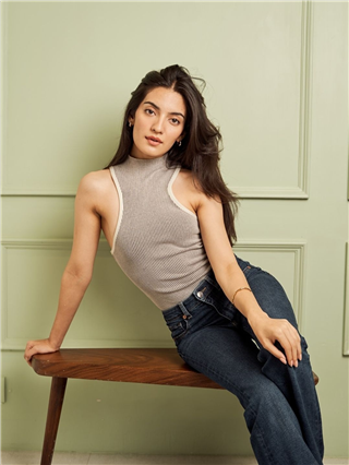 'लापता लेडीज' फेम जया रिअल लाइफमध्ये खूपच ग्लॅमरस - Marathi News | 'लापता लेडीज' फेम जया रिअल लाइफमध्ये खूपच ग्लॅमरस | Latest Photos at Lokmat.com