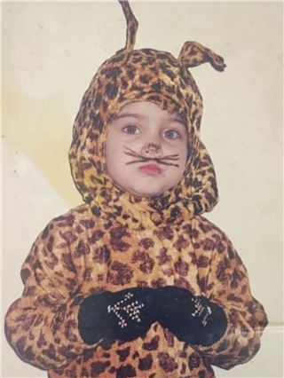 वाघाच्या ड्रेसमध्ये असलेल्या या क्यूट मुलीला ओळखलं? आज बॉलिवूड गाजवतेय - Marathi News | वाघाच्या ड्रेसमध्ये असलेल्या या क्यूट मुलीला ओळखलं? आज बॉलिवूड गाजवतेय | Latest Photos at Lokmat.com