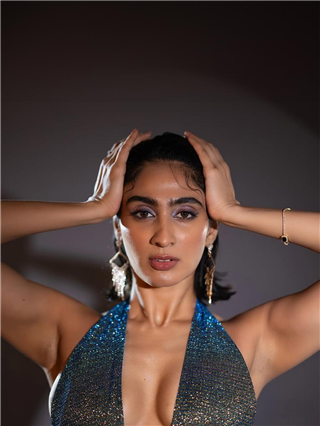 'लकी' गर्ल दीप्ती सतीचा बोल्डनेसचा कहर! - Marathi News | 'लकी' गर्ल दीप्ती सतीचा बोल्डनेसचा कहर! | Latest Photos at Lokmat.com