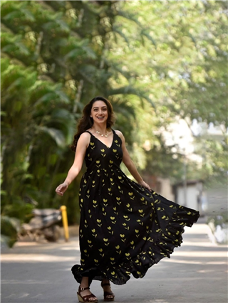 श्रुती मराठेचा मनमोहक अंदाज! - Marathi News | श्रुती मराठेचा मनमोहक अंदाज! | Latest Photos at Lokmat.com