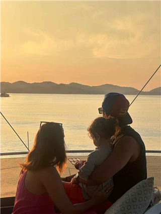 चिमुकल्या राहा कपूरचा 'न्यू इयर' - Marathi News | चिमुकल्या राहा कपूरचा 'न्यू इयर' | Latest Photos at Lokmat.com