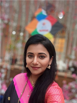 मकर संक्रांतीनिमित्त जुई गडकरीचं खास फोटोशूट - Marathi News | मकर संक्रांतीनिमित्त जुई गडकरीचं खास फोटोशूट | Latest Photos at Lokmat.com