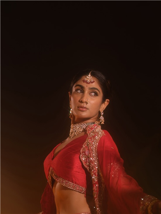 ये लाल इश्क...! - Marathi News | ये लाल इश्क...! | Latest Photos at Lokmat.com