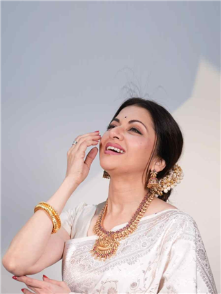 सुंदर परिराणी! - Marathi News | सुंदर परिराणी! | Latest Photos at Lokmat.com