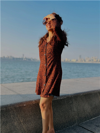 मरीन ड्राईव्हवर फोटोशूट करणाऱ्या या मराठी अभिनेत्रीला ओळखलं? - Marathi News | मरीन ड्राईव्हवर फोटोशूट करणाऱ्या या मराठी अभिनेत्रीला ओळखलं? | Latest Photos at Lokmat.com