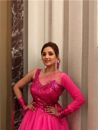 हुबेहूब बार्बी डॉल! - Marathi News | हुबेहूब बार्बी डॉल! | Latest Photos at Lokmat.com