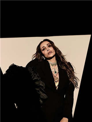 उफ्फ तेरी अदा...!! - Marathi News | उफ्फ तेरी अदा...!! | Latest Photos at Lokmat.com