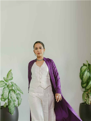 श्रेया बुगडेचा स्वॅग!! - Marathi News | श्रेया बुगडेचा स्वॅग!! | Latest Photos at Lokmat.com