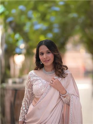 Shreya Bugde : दिसतीया भारी, नेसूनी साडी...! - Marathi News | Shreya Bugde : दिसतीया भारी, नेसूनी साडी...! | Latest Photos at Lokmat.com
