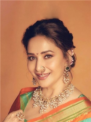 बॉलिवूडवर राज्य करणारे मराठी कलाकार - Marathi News | बॉलिवूडवर राज्य करणारे मराठी कलाकार | Latest Photos at Lokmat.com