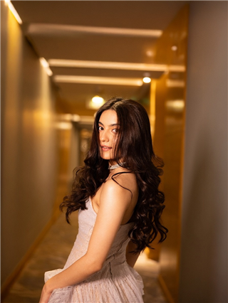 मालिका ते थेट बॉलिवूड एन्ट्री! प्रसिद्ध अभिनेत्रीची संघर्ष कहाणी - Marathi News | मालिका ते थेट बॉलिवूड एन्ट्री! प्रसिद्ध अभिनेत्रीची संघर्ष कहाणी | Latest Photos at Lokmat.com