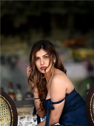 मीरा जगन्नाथला करावा लागलेला कास्टिंग काउचचा सामना - Marathi News | मीरा जगन्नाथला करावा लागलेला कास्टिंग काउचचा सामना | Latest Photos at Lokmat.com