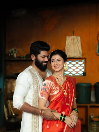 एक दूजे के लिए! अंकिता-कुणालचं रोमॅंटिक फोटोशूट - Marathi News | एक दूजे के लिए! अंकिता-कुणालचं रोमॅंटिक फोटोशूट | Latest Photos at Lokmat.com