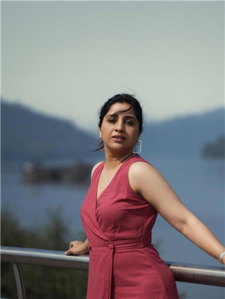 साध्या अरुंधतीचा वेस्टर्न लूक! - Marathi News | साध्या अरुंधतीचा वेस्टर्न लूक! | Latest Photos at Lokmat.com