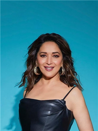 त्यांचं तारुण्य सदाबहार! पाहा चिरतरुण अभिनेत्रींची कमाल... - Marathi News | त्यांचं तारुण्य सदाबहार! पाहा चिरतरुण अभिनेत्रींची कमाल... | Latest Photos at Lokmat.com त्यांचं तारुण्य सदाबहार! पाहा चिरतरुण अभिनेत्रींची कमाल... - Marathi News | त्यांचं तारुण्य सदाबहार! पाहा चिरतरुण अभिनेत्रींची कमाल... | Latest Photos at Lokmat.com