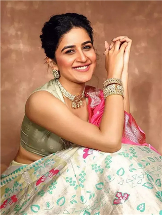 साधे-सुंदर रुप साजिरे, वैदेही परशुरामीला ना दागिन्यांची गरज ना मेकअपची - Marathi News | साधे-सुंदर रुप साजिरे, वैदेही परशुरामीला ना दागिन्यांची गरज ना मेकअपची | Latest Photos at Lokmat.com