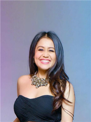 नेहा कक्कर स्टेजवर ढसाढसा रडली कारणं... - Marathi News | नेहा कक्कर स्टेजवर ढसाढसा रडली कारणं... | Latest Photos at Lokmat.com नेहा कक्कर स्टेजवर ढसाढसा रडली कारणं... - Marathi News | नेहा कक्कर स्टेजवर ढसाढसा रडली कारणं... | Latest Photos at Lokmat.com