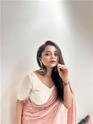 शिवाली म्हणतीये, 'अल्लाह बचाये'! पण का? - Marathi News | शिवाली म्हणतीये, 'अल्लाह बचाये'! पण का? | Latest Photos at Lokmat.com